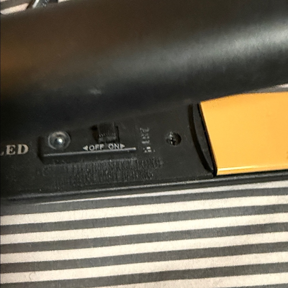 Chi Hair straightener - Picture 3 of 4
